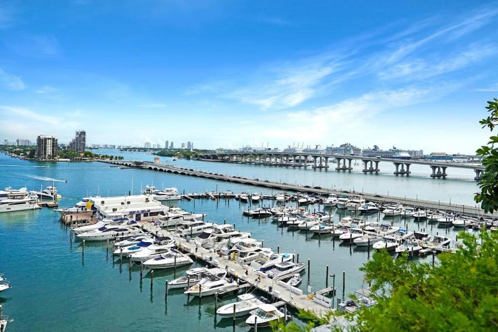 Make It Happen! Brand New With Amazing Water Views Apartment Miami Exterior photo