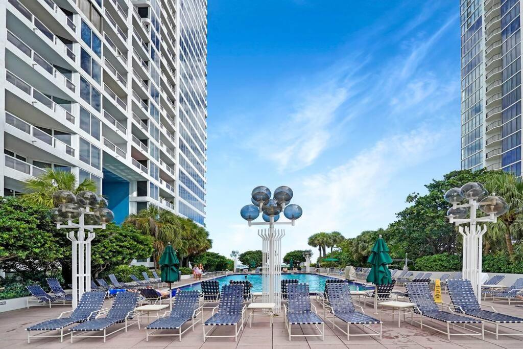 Make It Happen! Brand New With Amazing Water Views Apartment Miami Exterior photo